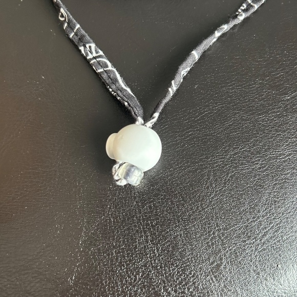 Puffin Gear Black & White Animal Print UPF 50 Bucket Style Sun Hat - Picture 7 of 13